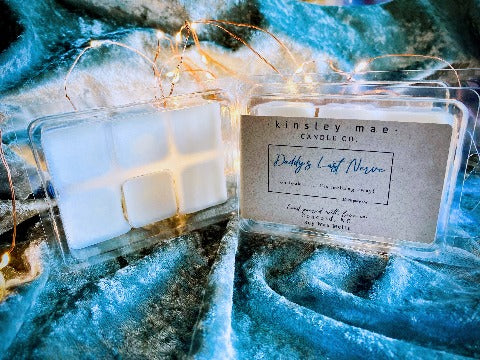 Hand poured 100% natural soy wax melts. That are beautifully scented with best fragrances.